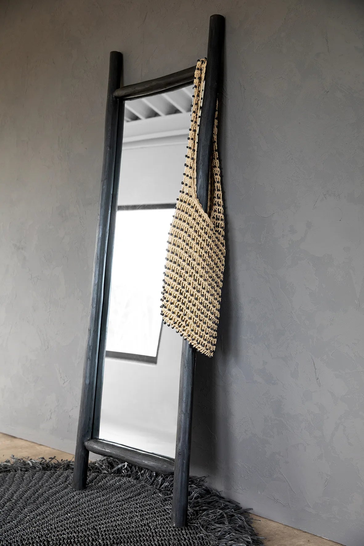The island dressing room mirror - Black