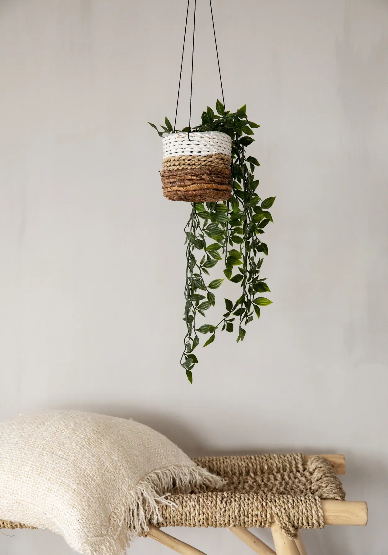 The banana plant hanger - natural white - S