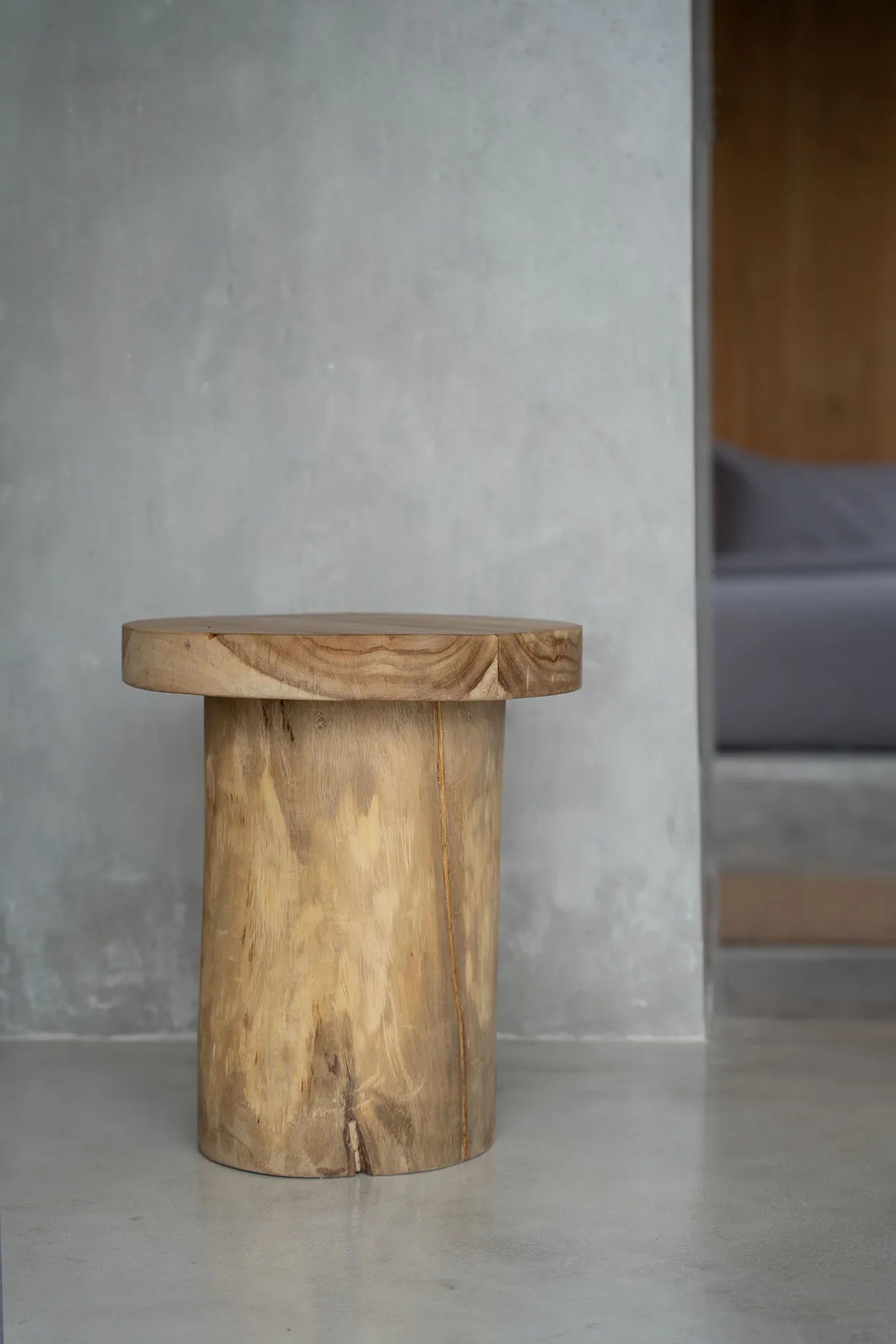 The Inti side table - Naturally