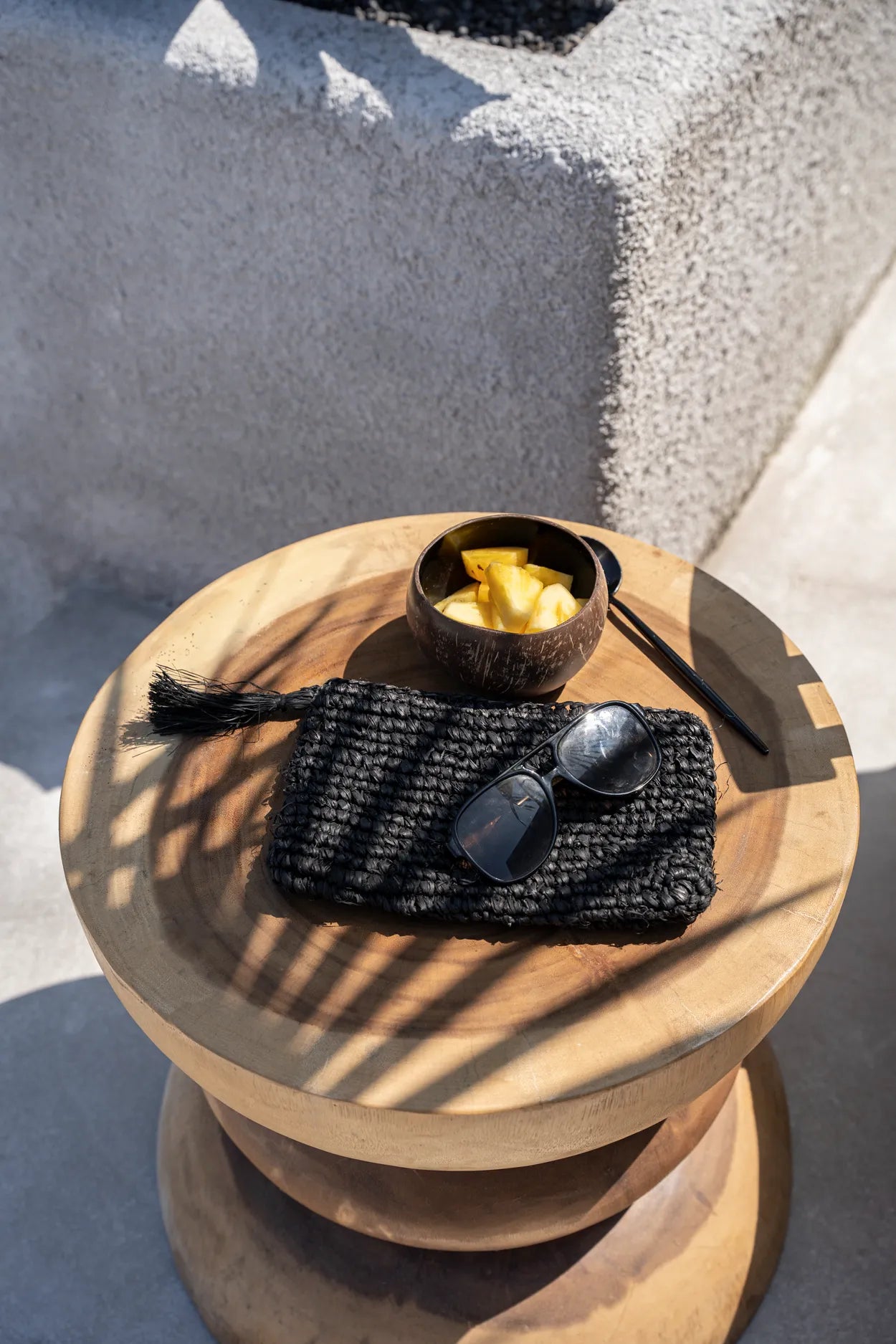 The Raffia Clutch - Black Black - S_40