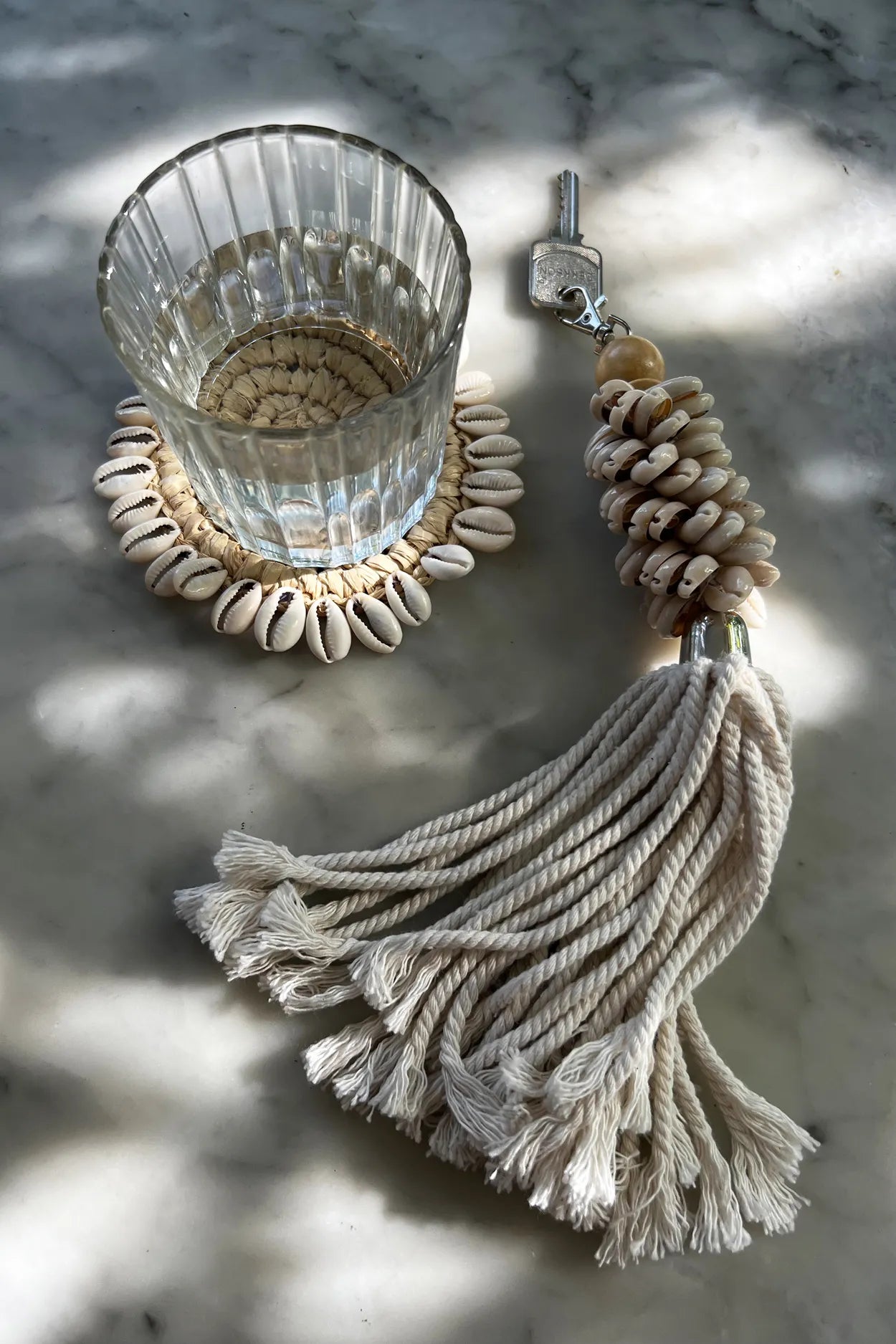De Raffia Schelp Onderzetter - Natuurlijk