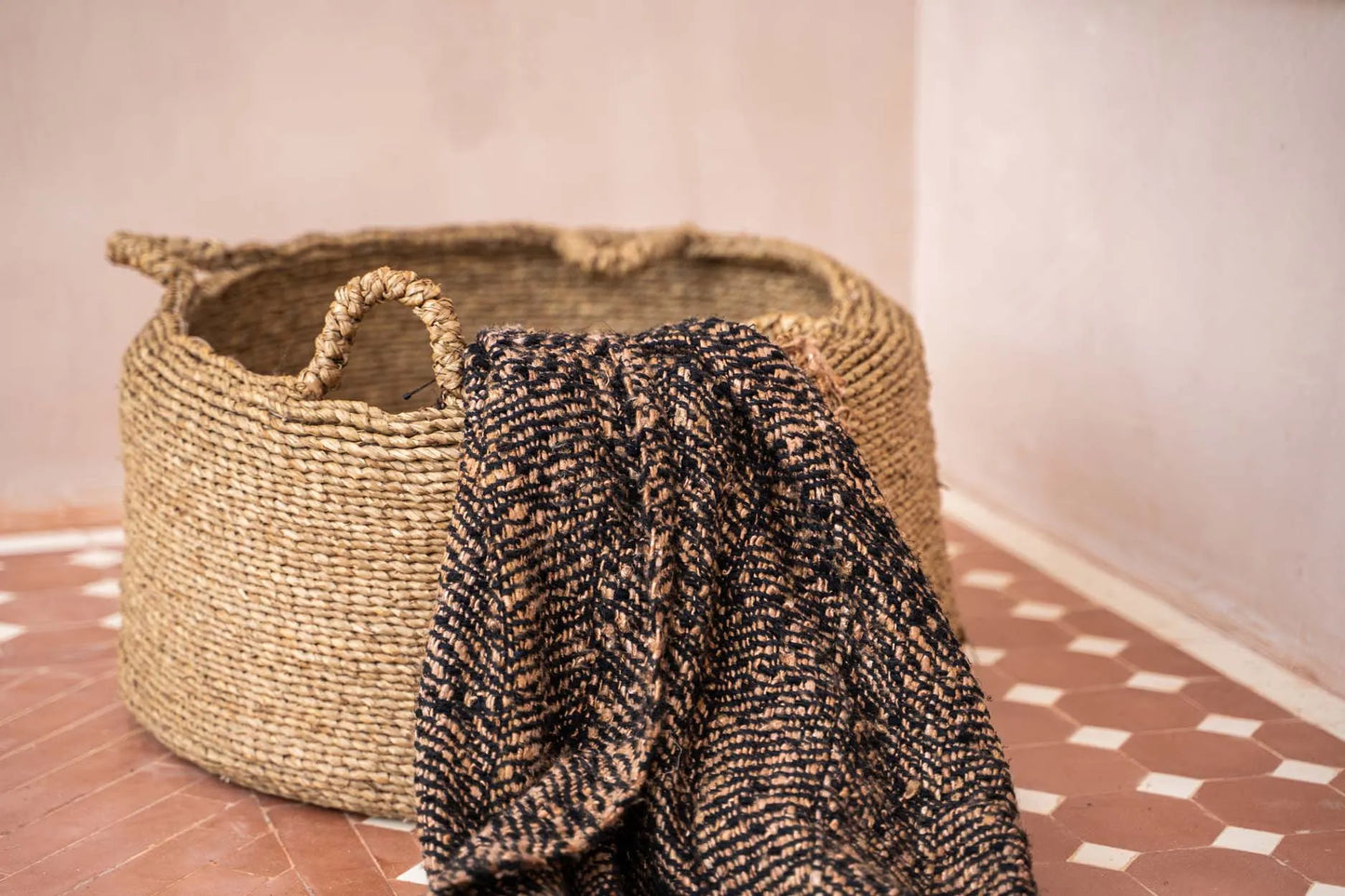 The Four Hands Basket - Natural - S