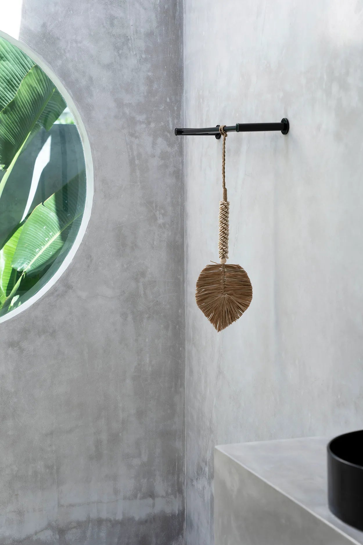 De Raffia Schelp Kwast - Room Natuurlijk