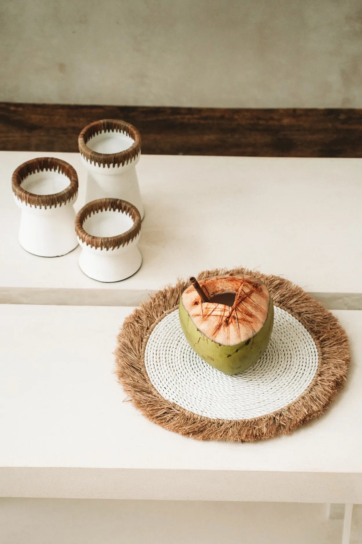 The Seagrass Raffia Placemat - White Natural_40