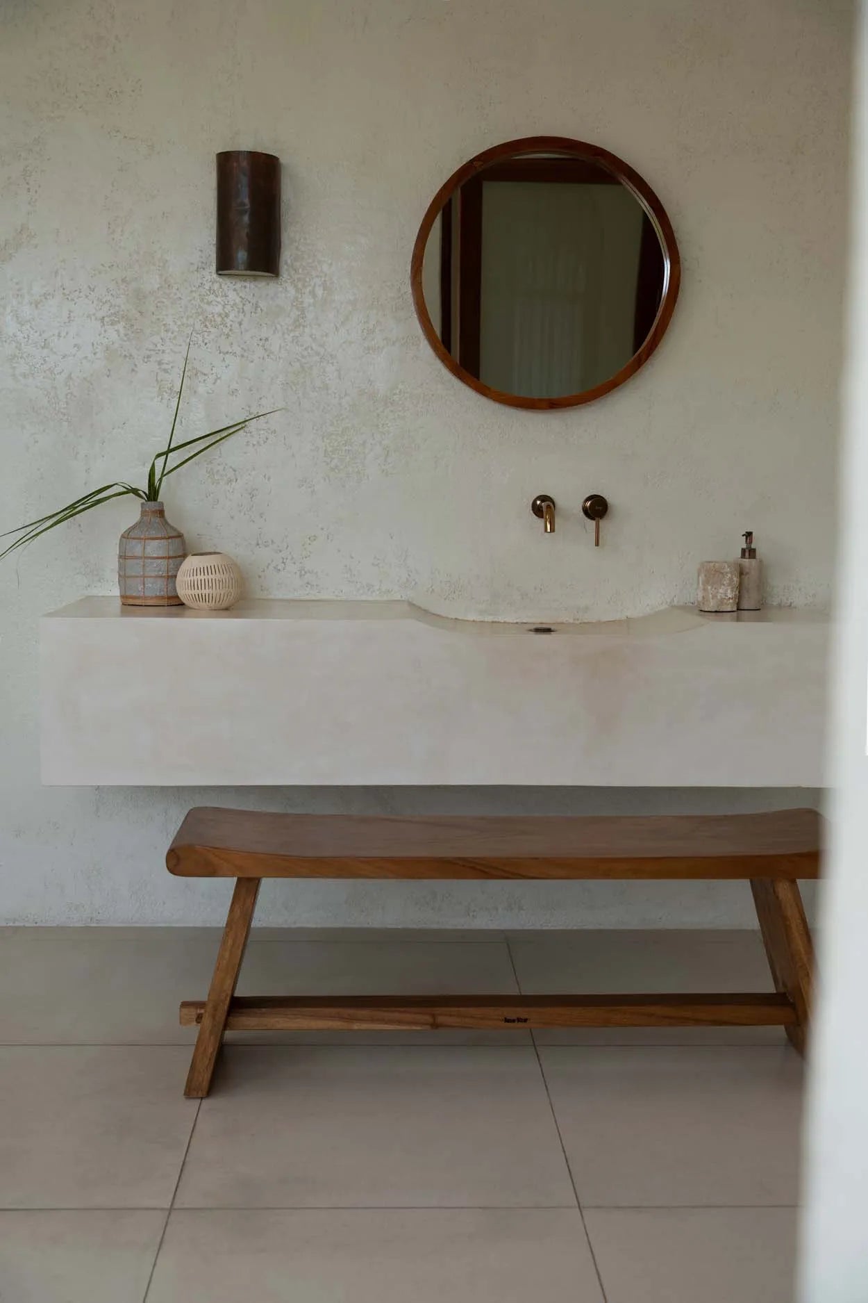 The Whoopy Vase - Concrete Natural - L