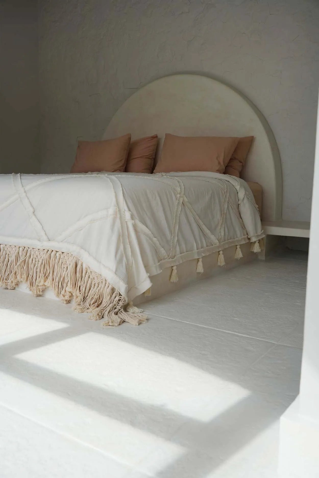 The Berber Bedspread 300 x 240 - Natural