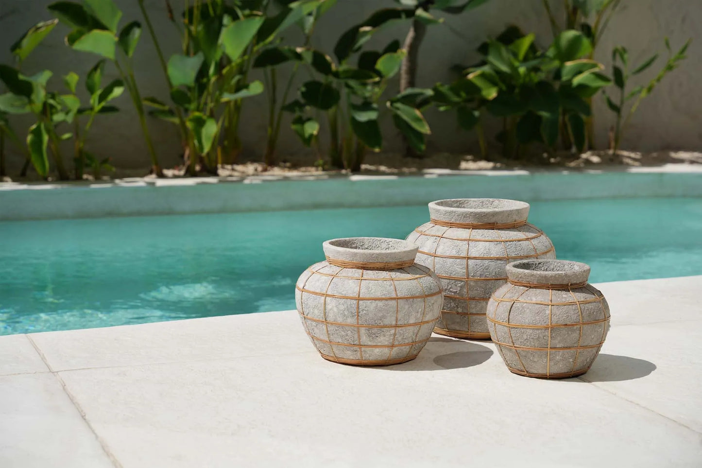 The Belly Vase - Concrete Natural - S