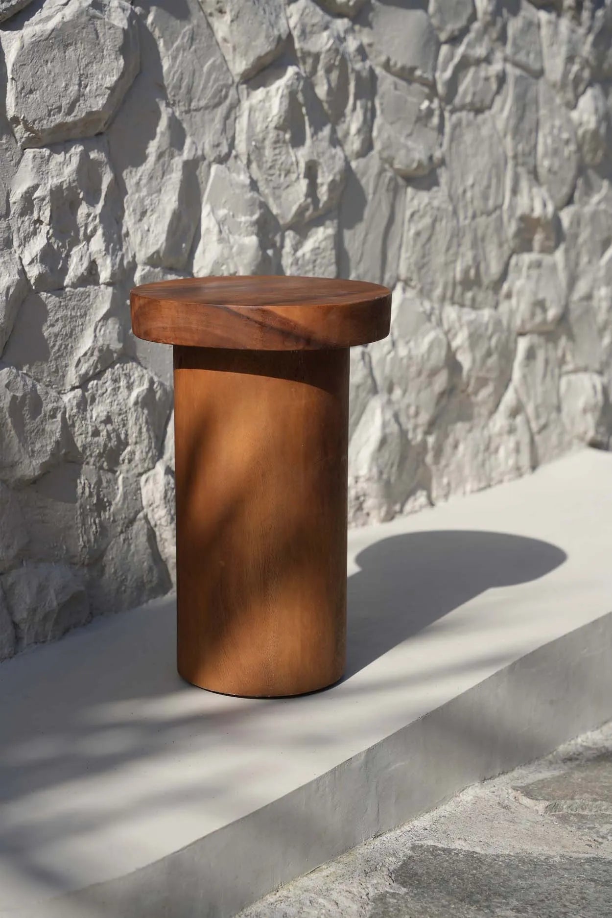 The Inti side table - Naturally