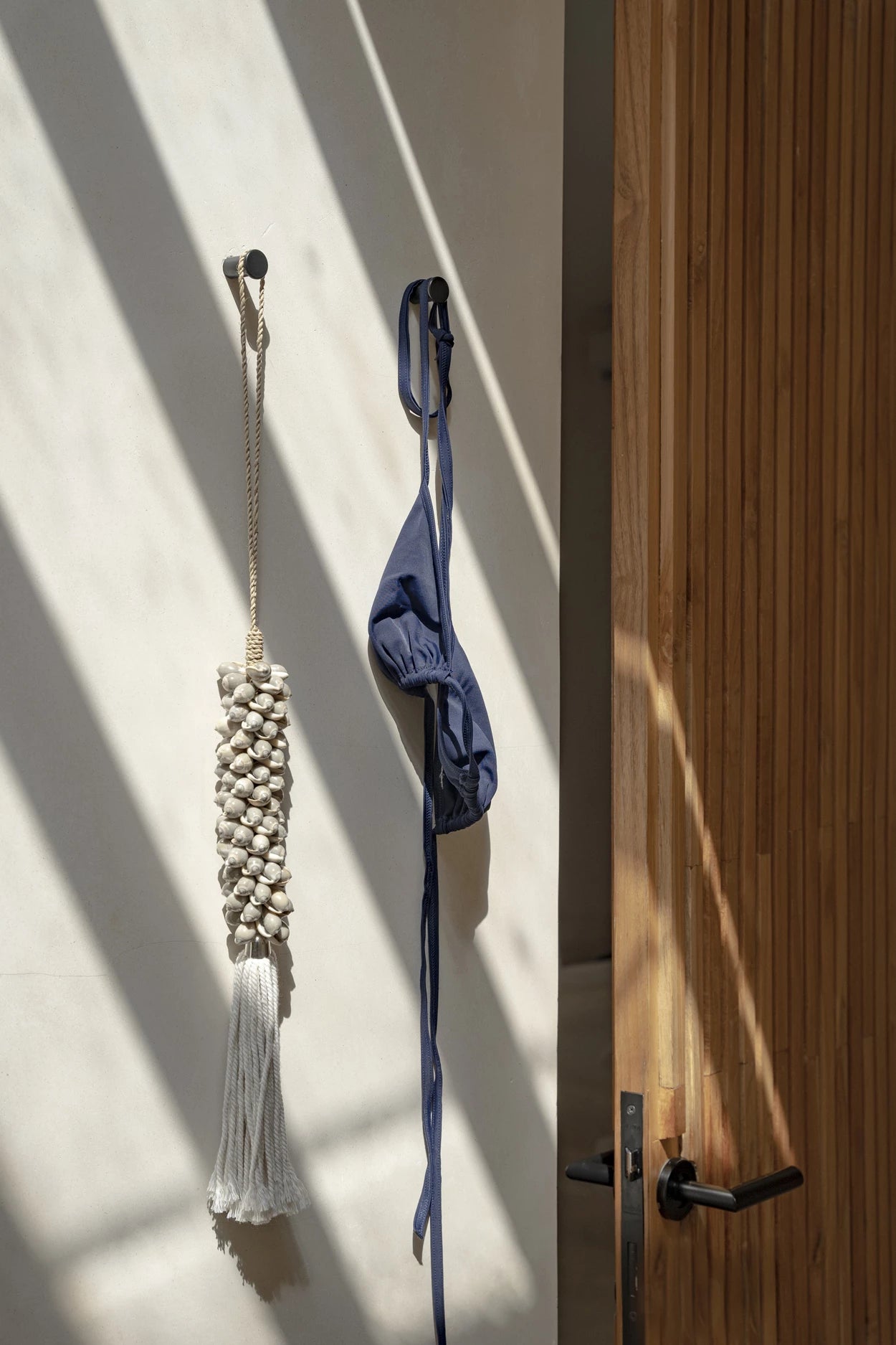 The Shell Cotton Brush - Gray per 2 pieces