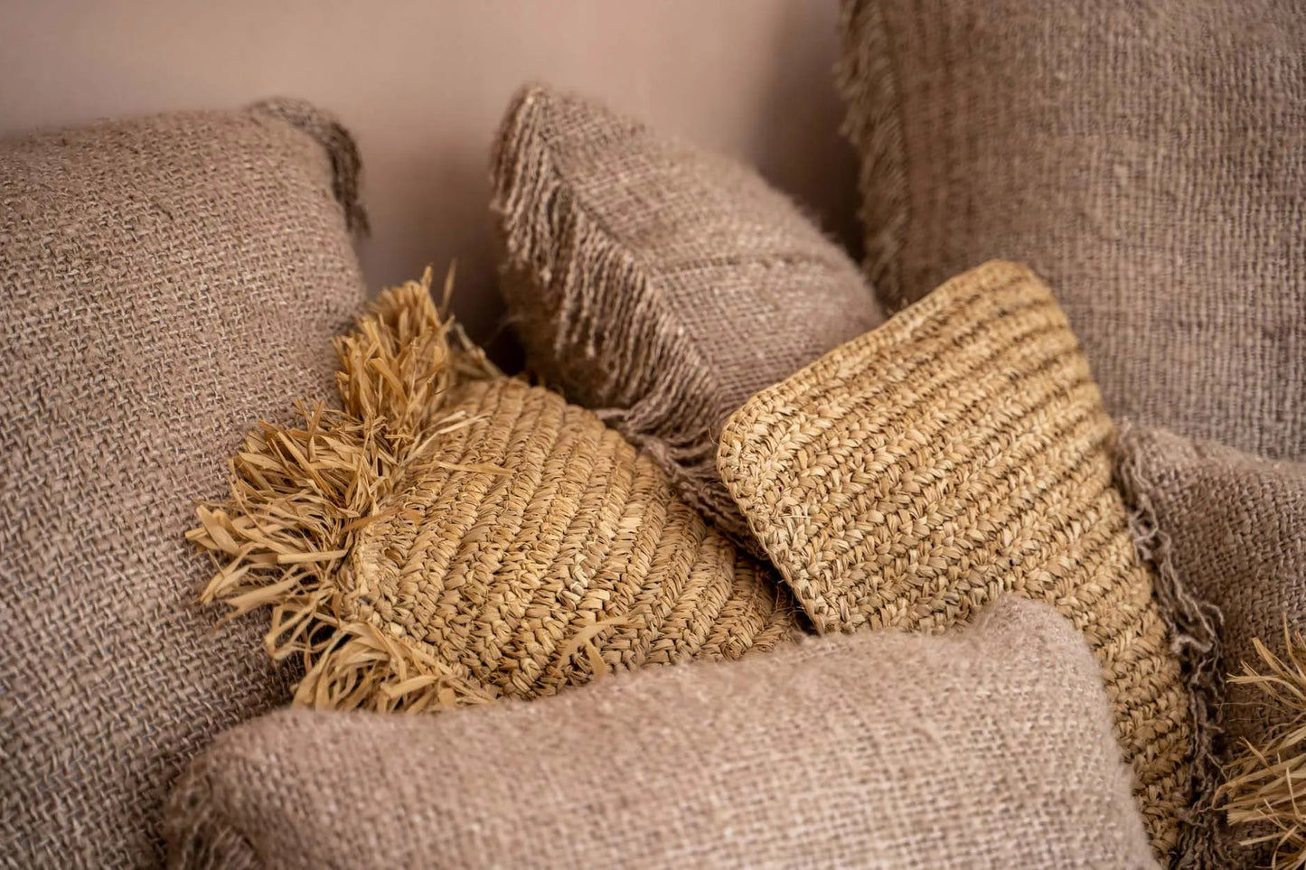 The Oh My Gee Cushion Cover - Pearl Grey - 40x40_40