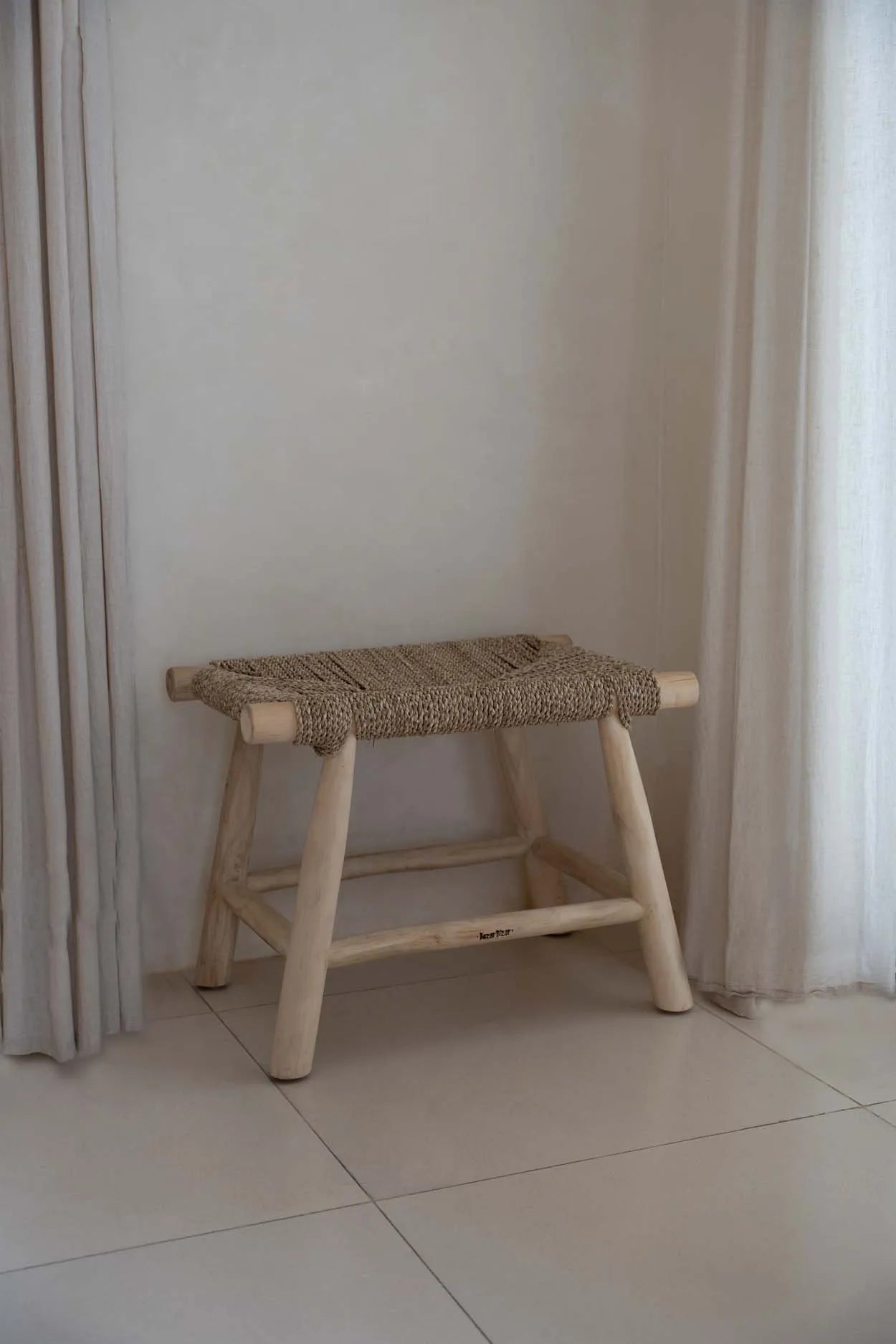 The Porto Seagrass Stool - Natural - M