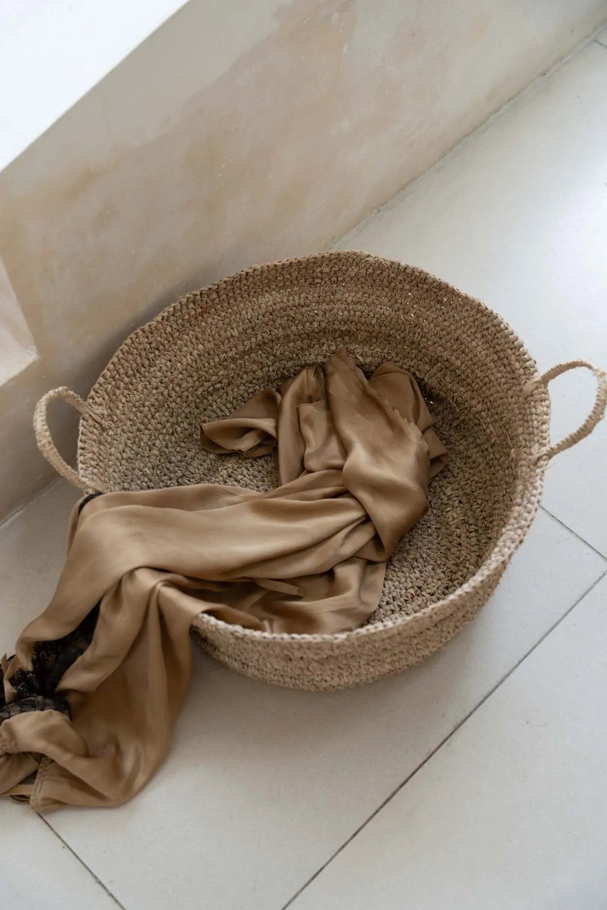 De Raffia Mand Dienbladen - Natuurlijk - L