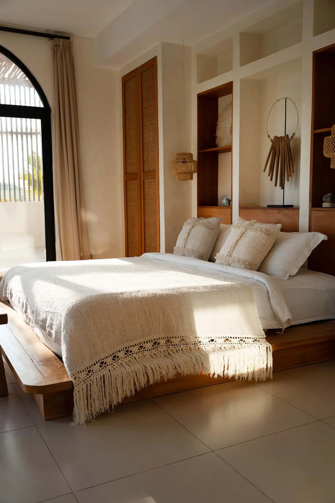 The Gypsy Bedspread - Natural