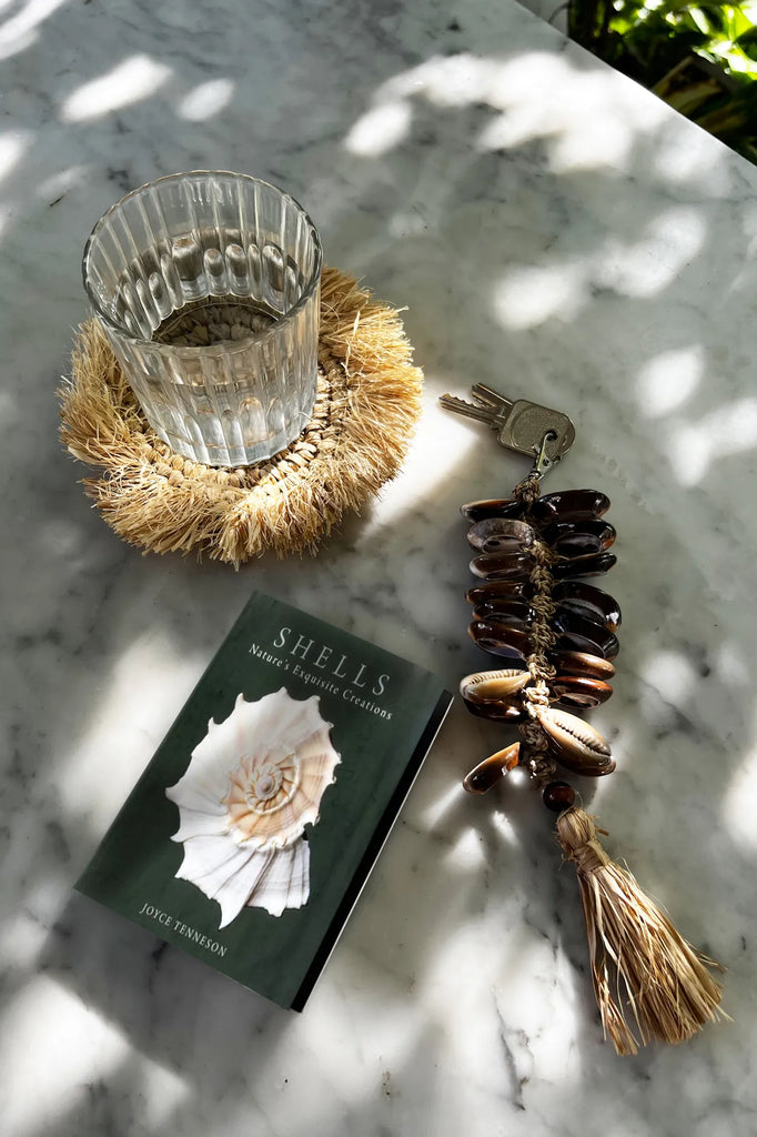 The Raffia Fishbone Keychain - Natural Black 2 pieces