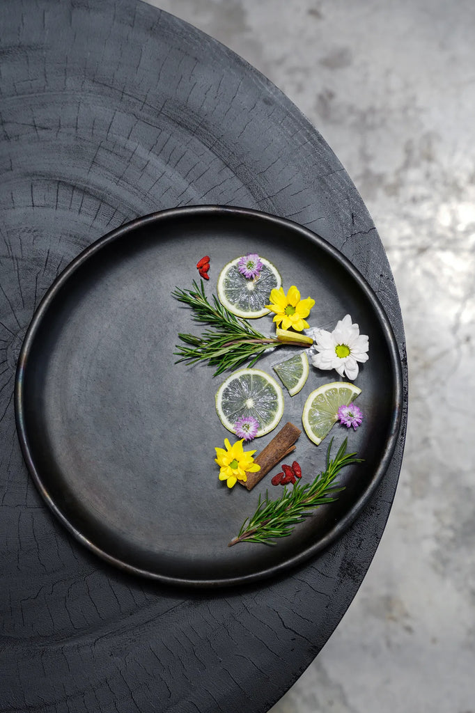 The Burnt Classic Plate - Black - L