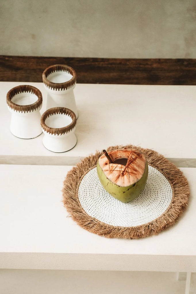 The Seagrass Raffia Placemat - White Natural_40