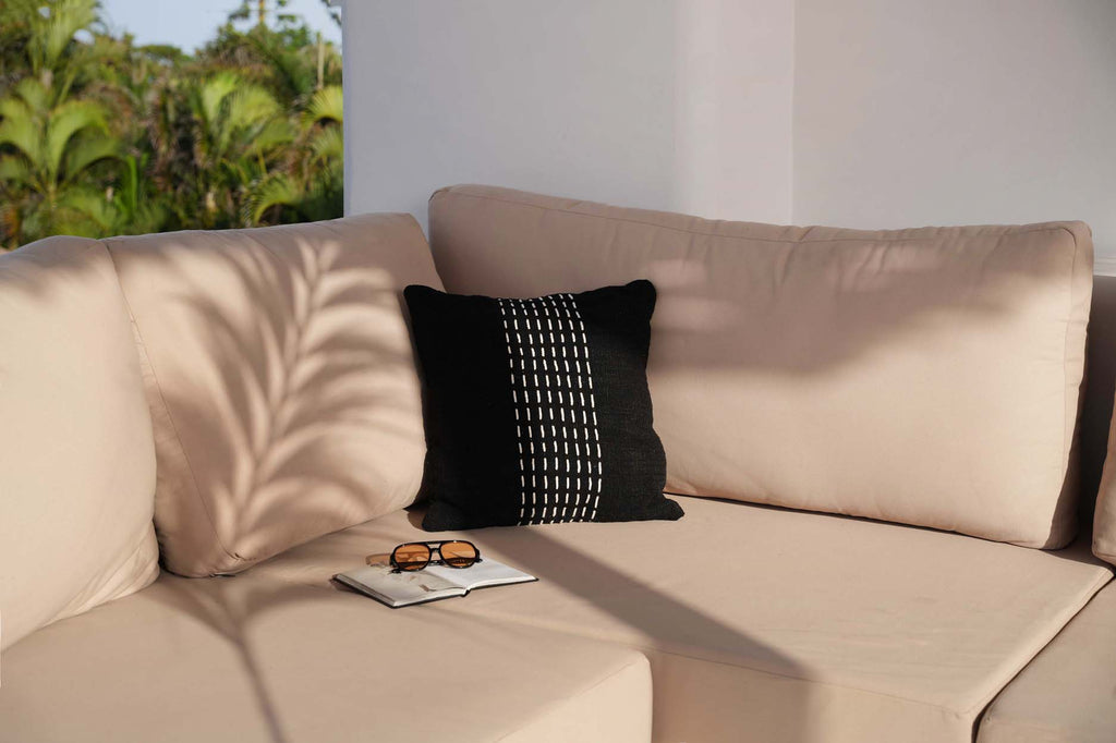 The Drizle Cushion Cover - Black and White