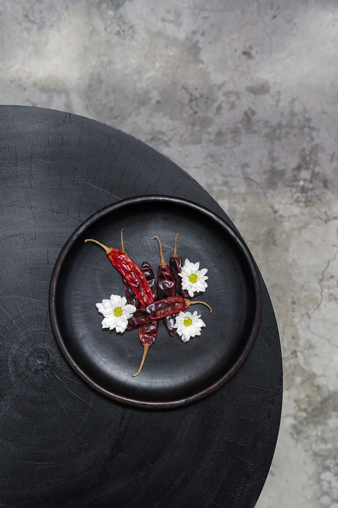 The Burnt Classic Plate - Black - M
