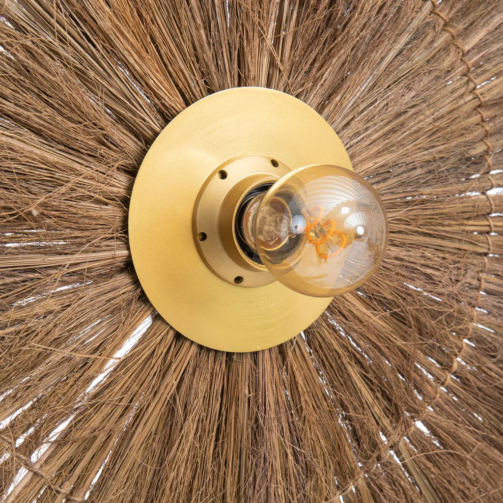 The Chi-Chi wall lamp - Natural brass - M