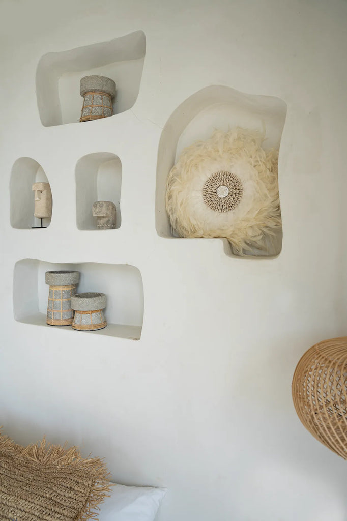 The serene candle holder - concrete of course - M