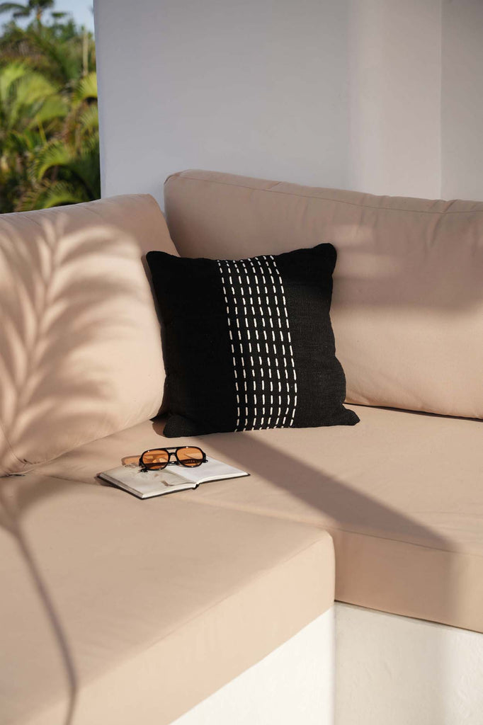 The Drizle Cushion Cover - Black and White