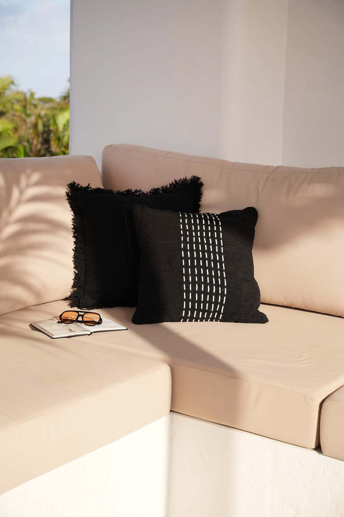 The Drizle Cushion Cover - Black and White