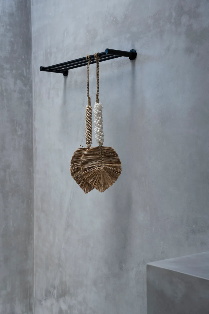 De Raffia Schelp Kwast - Room Natuurlijk