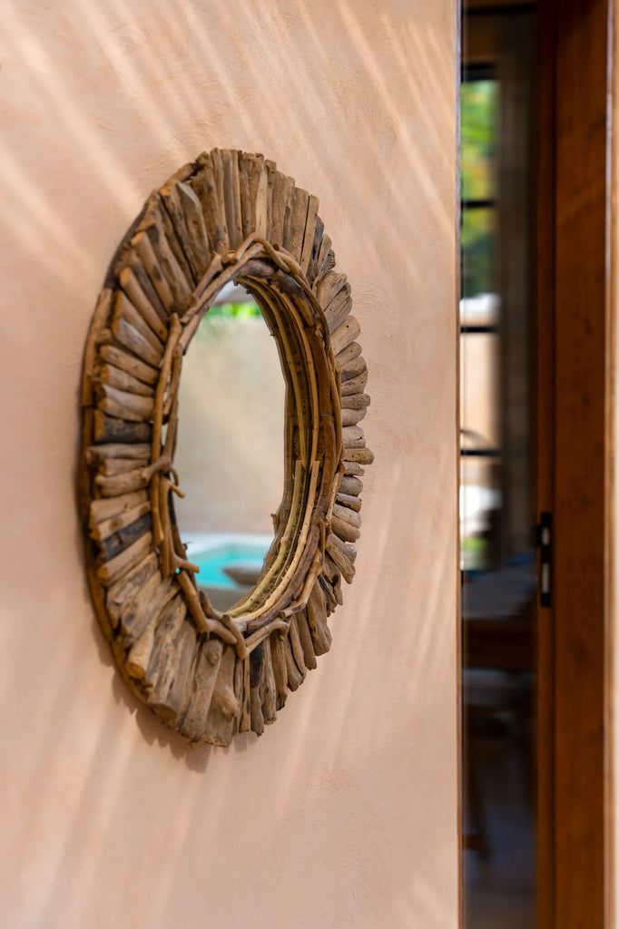 The Driftwood Crown Mirror Natural M