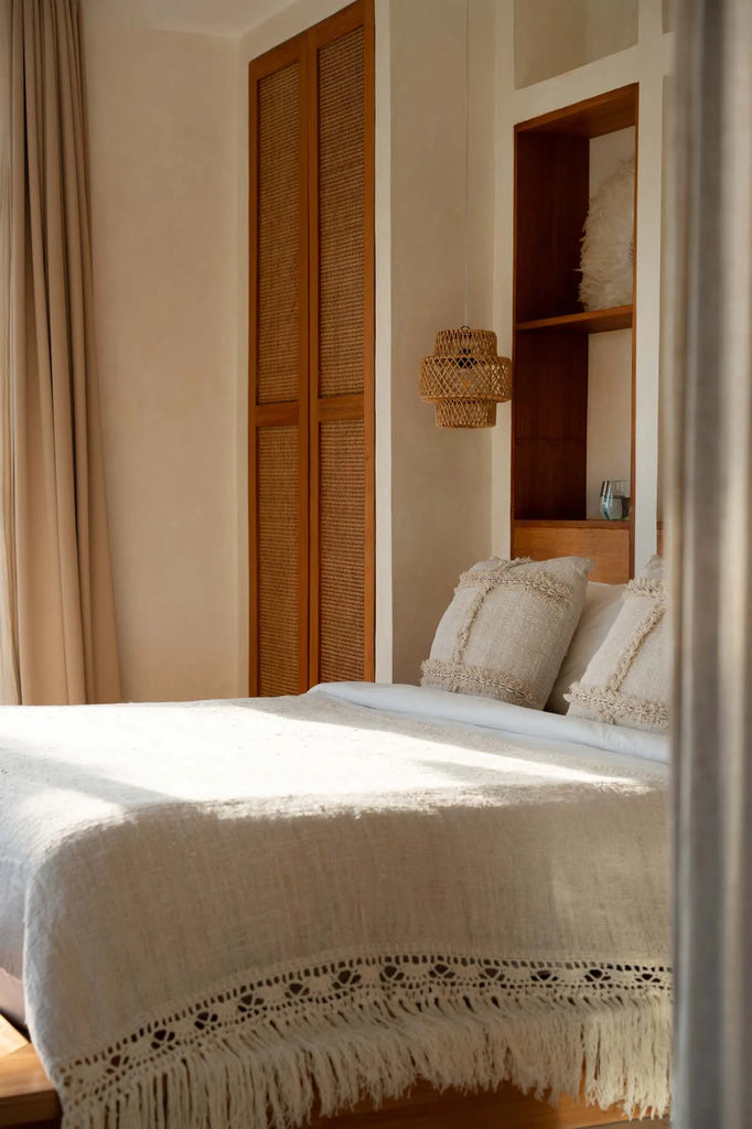 The Gypsy Bedspread - Natural