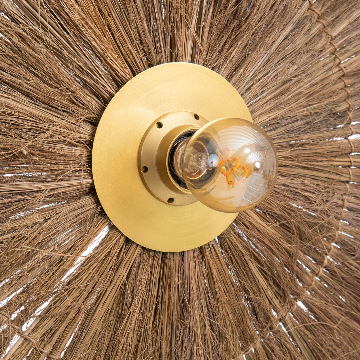 The Chi-Chi wall lamp - Natural brass - L
