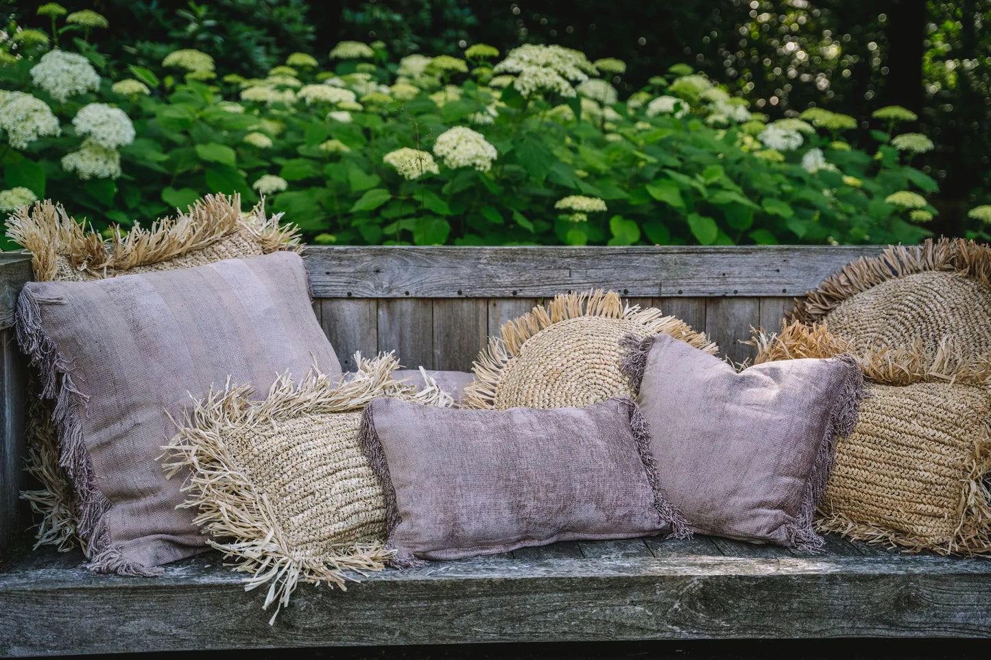 The Oh My Gee Cushion Cover - Concrete Velvet - 30x50_40