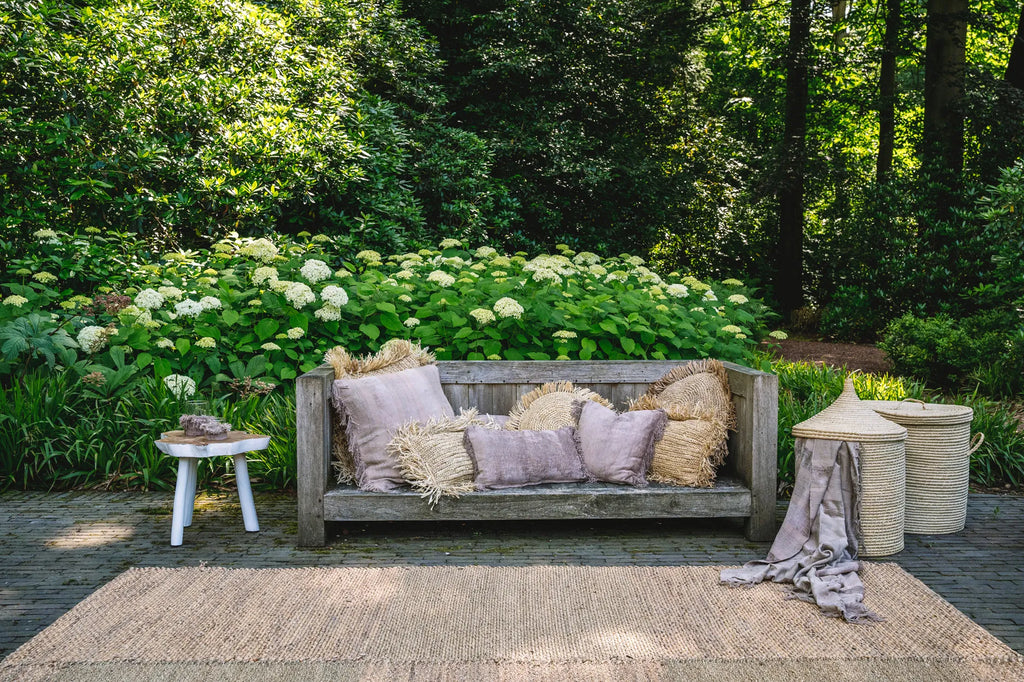 The Oh My Gee Cushion Cover - Concrete Velvet - 40x40_40