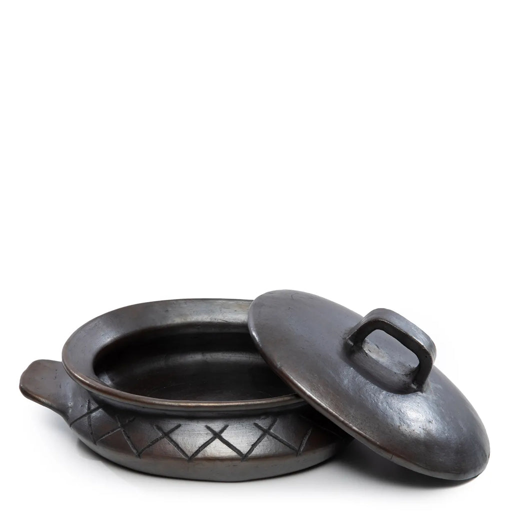 The Burnt Oval Pot with Pattern and Side Handles - Black