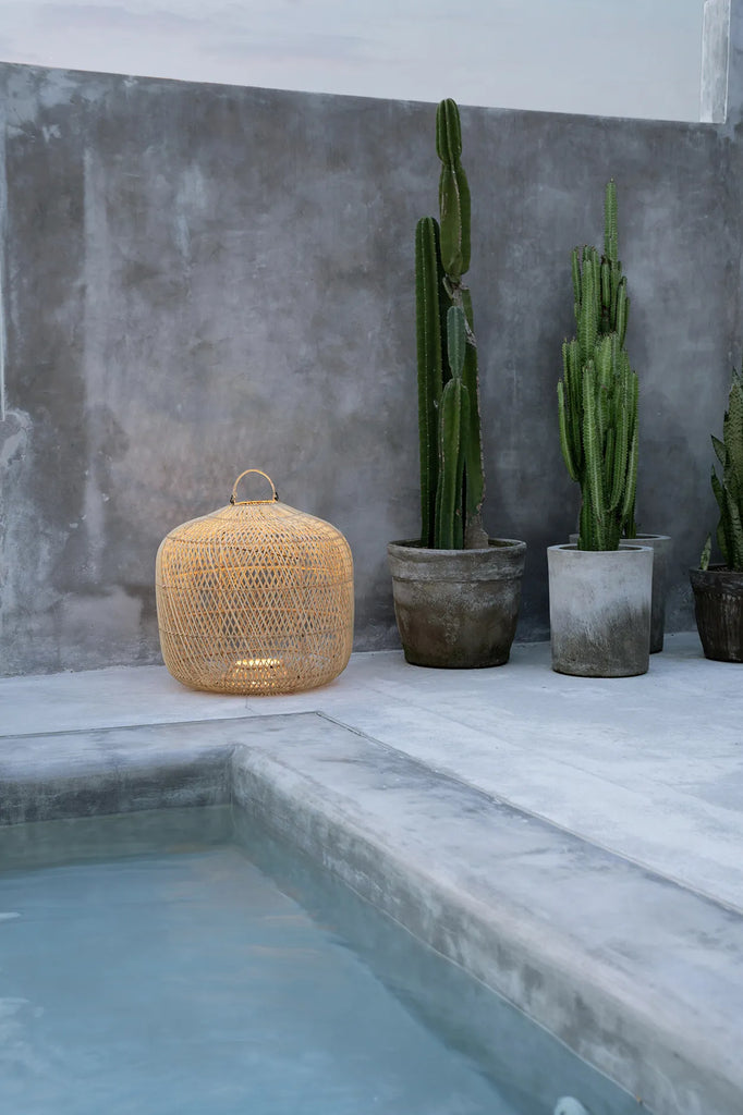 The Batu Bolong pendant - Natural - L
