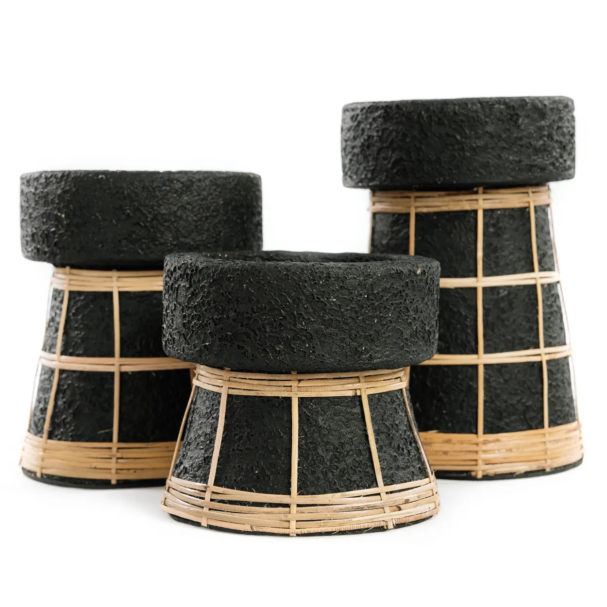 The serene candle holder - black natural - M