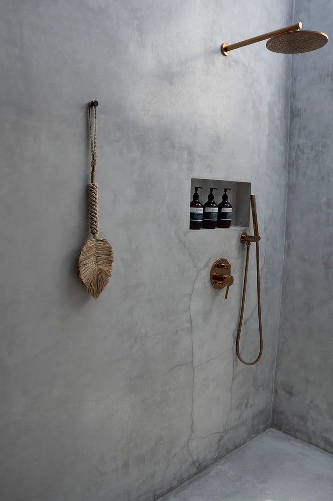 De Raffia Schelp Kwast - Room Natuurlijk