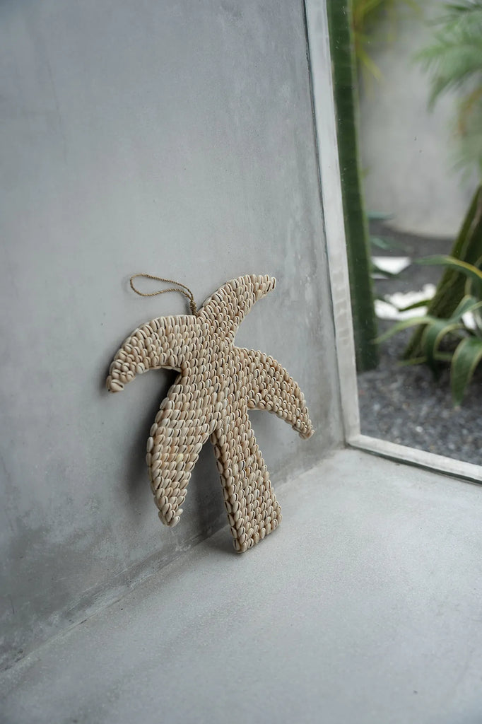 The shell palm tree - Natural
