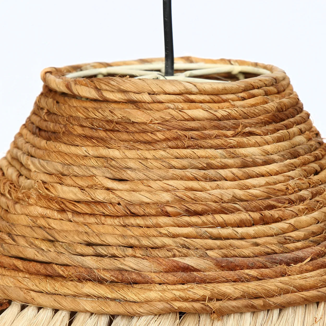 The pencil skirt pendant - Natural
