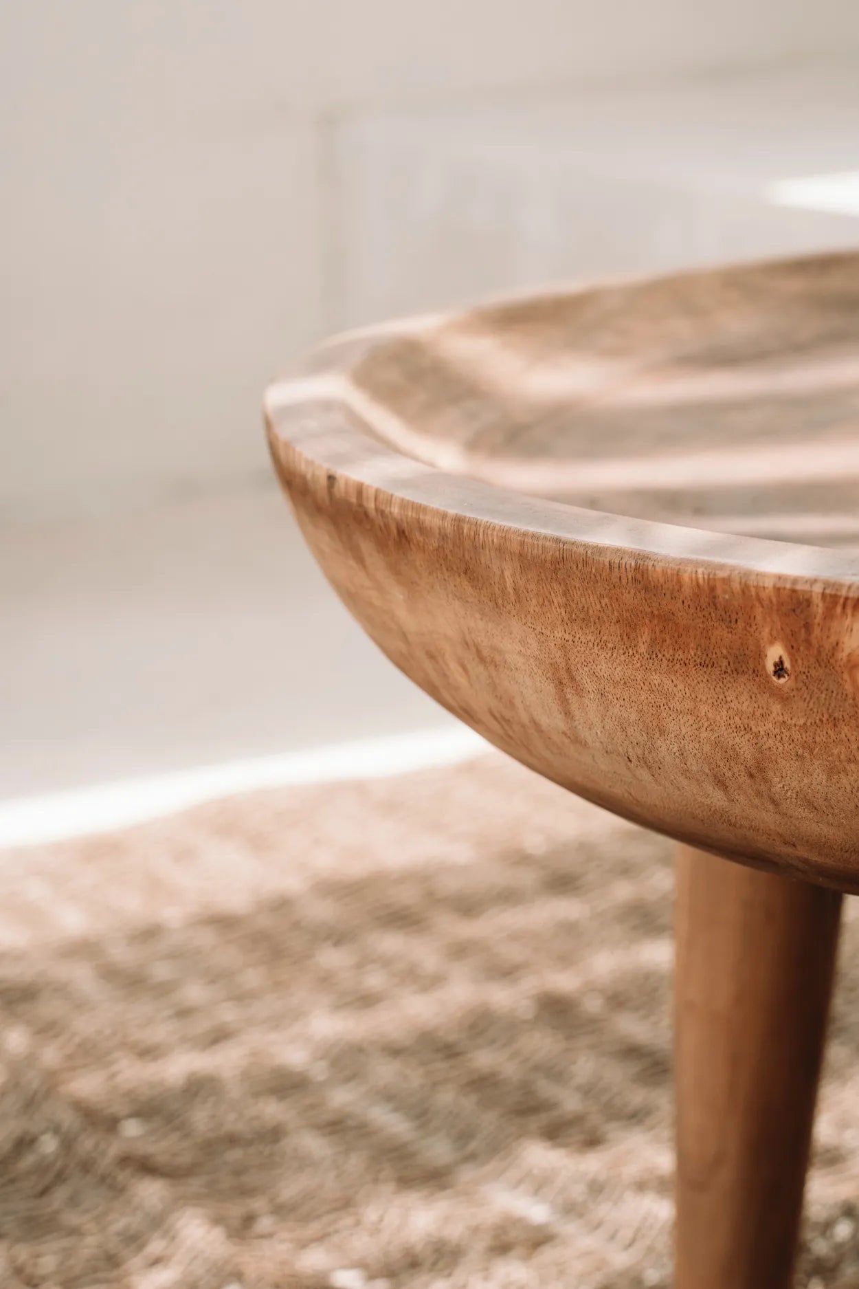 The Munggur coffee table - Naturally