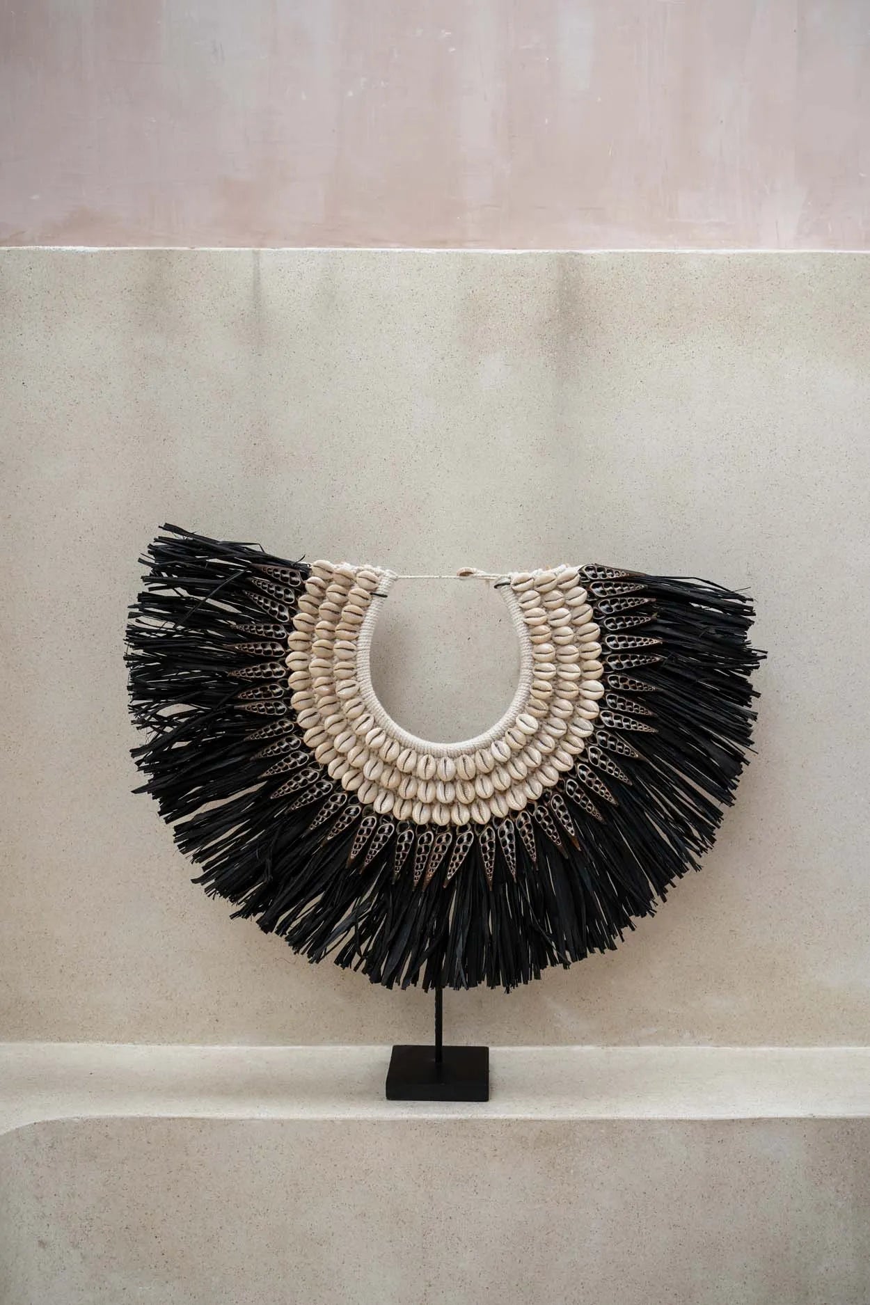 The Cemagi on Stand - Black - L_40
