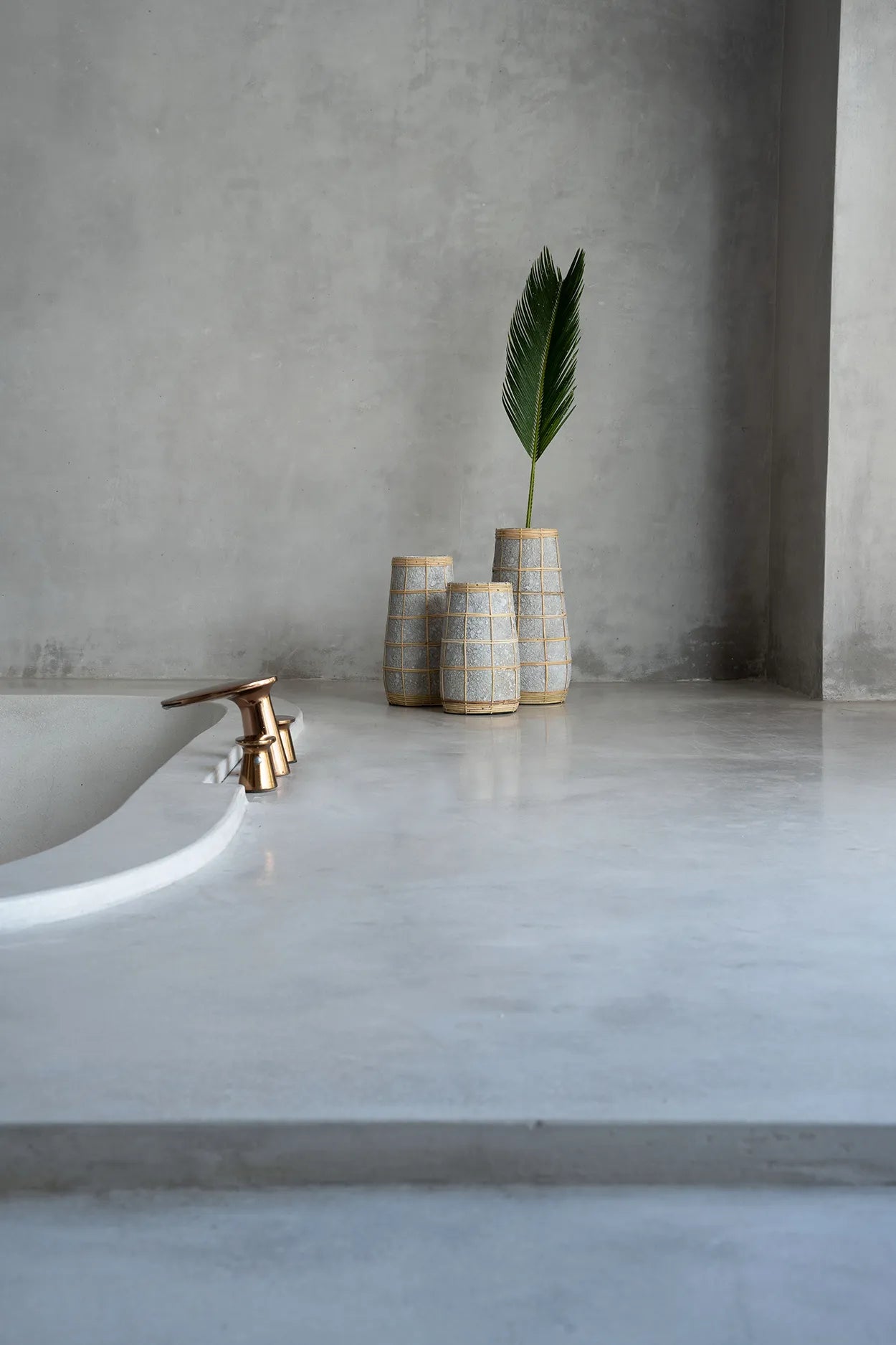 The cute vase - Concrete Naturally - M