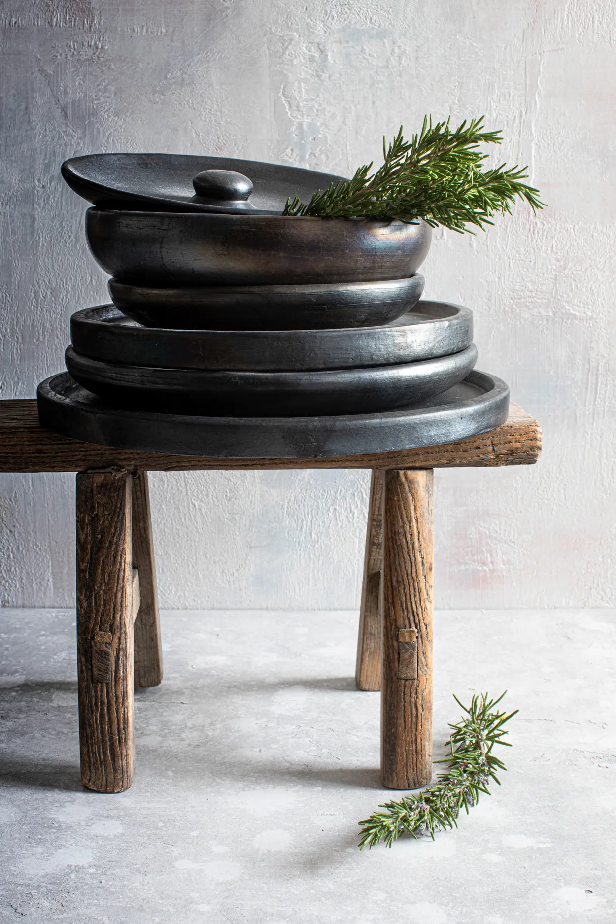 The Burnt Deep Plate - Black - M