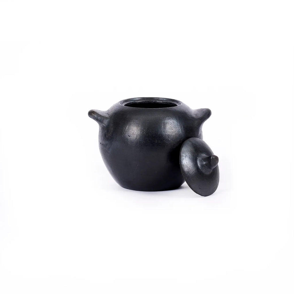 The Burnt Pot - M