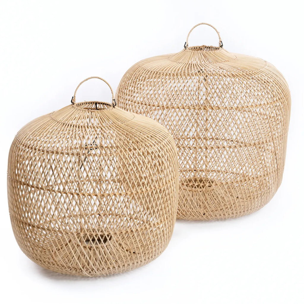 The Batu Bolong pendant - Natural - L