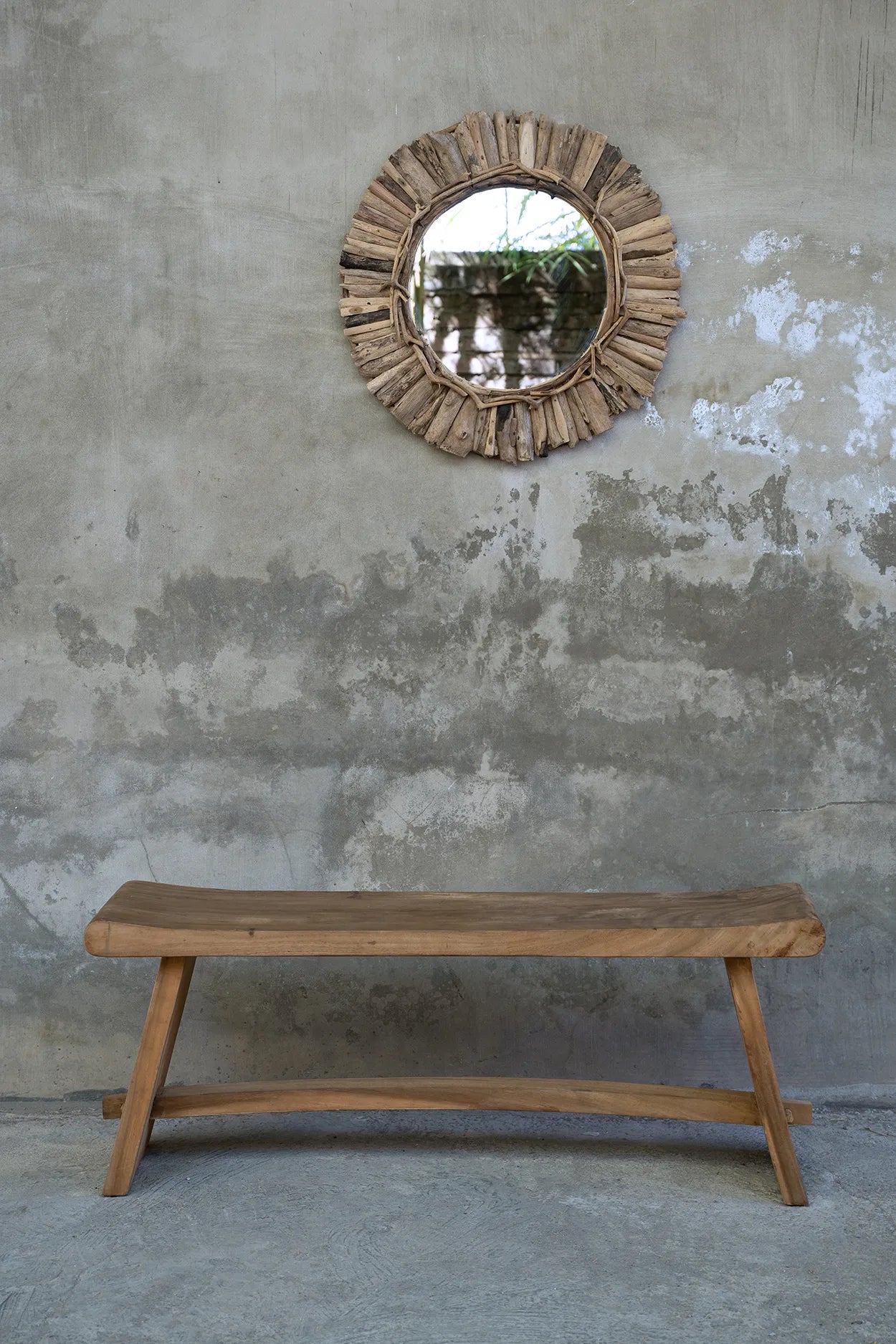 The Driftwood Crown Mirror Natural M