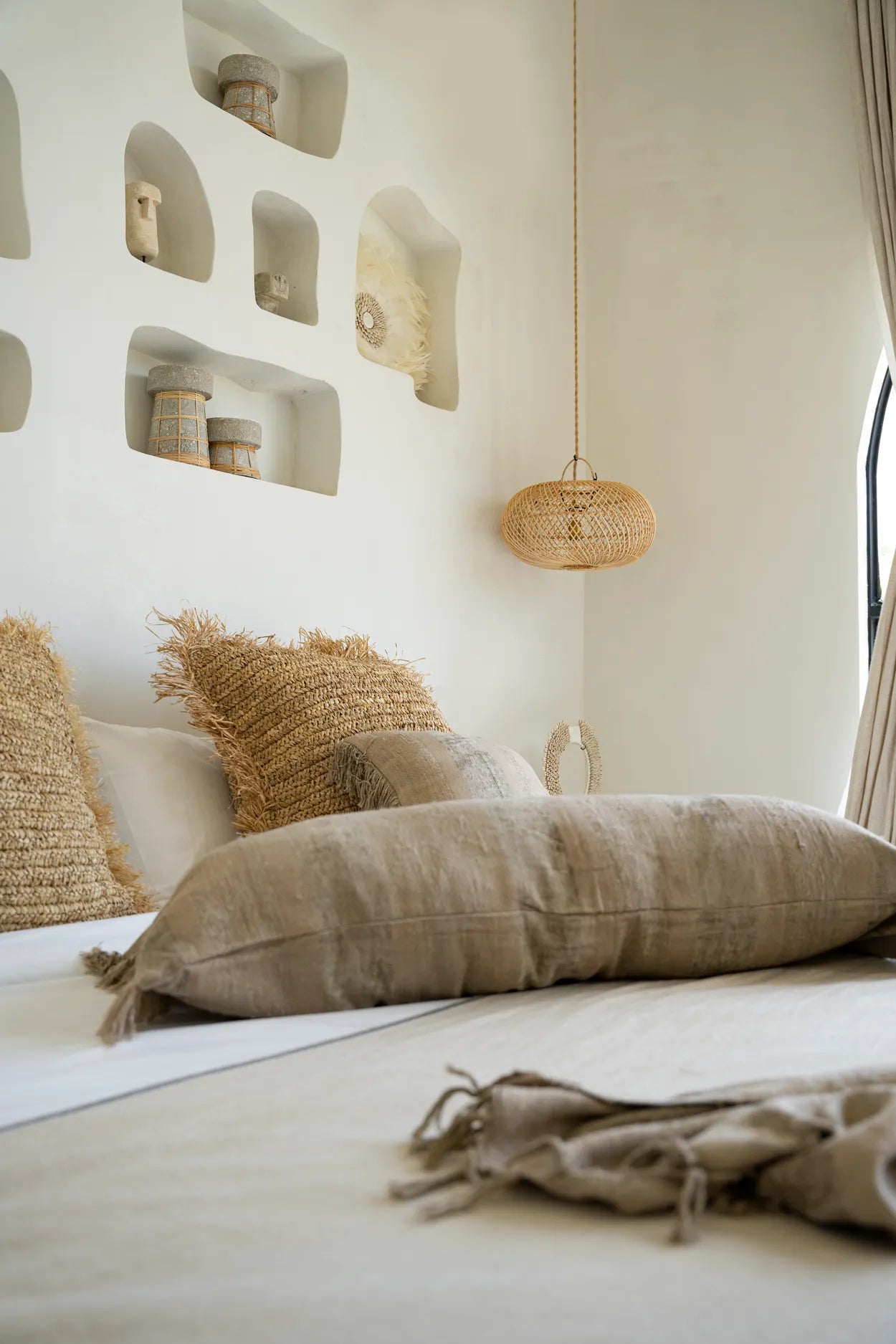 The Oh My Gee Cushion Cover - Concrete Velvet - 35x100_40