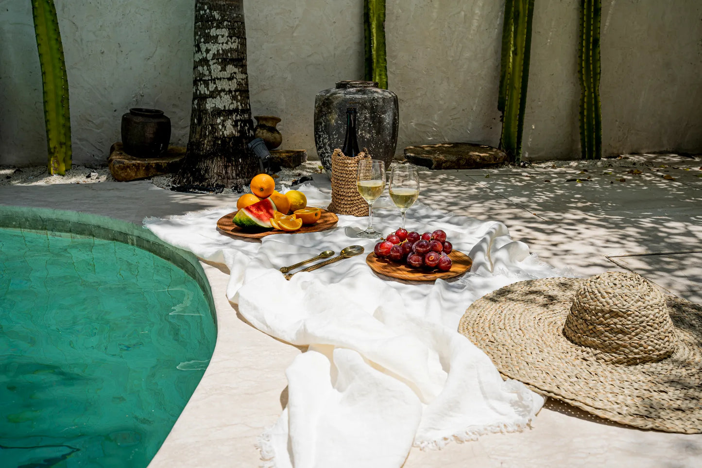 Linen Tablecloth - White - 150x150