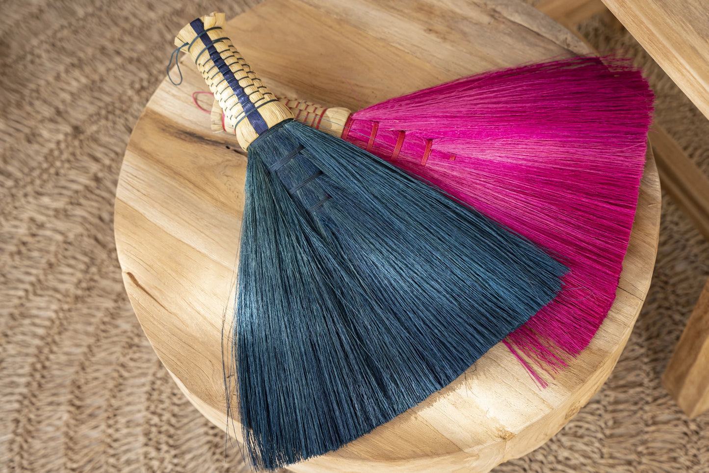 The Broom - Turquoise
