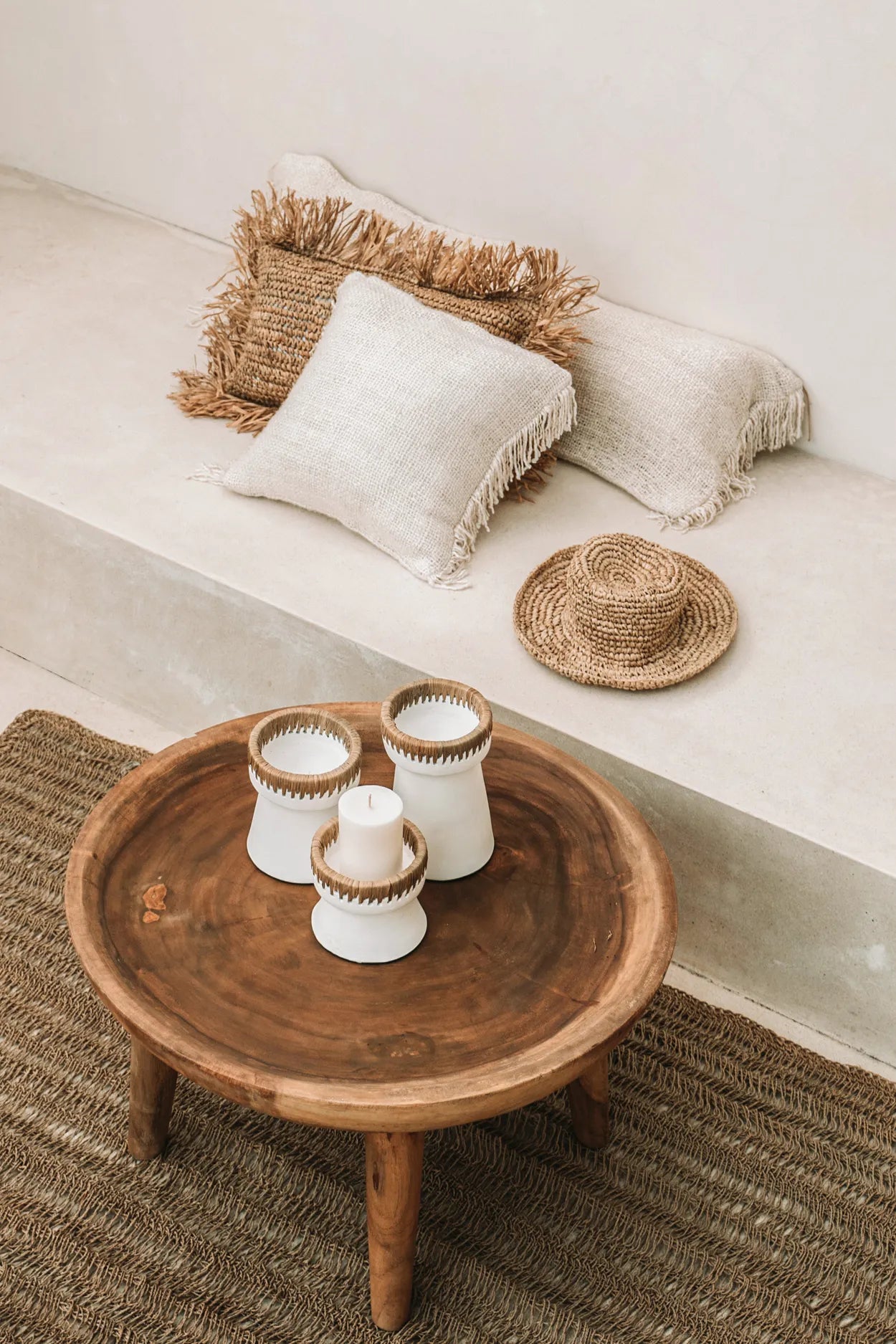 The Munggur coffee table - Naturally