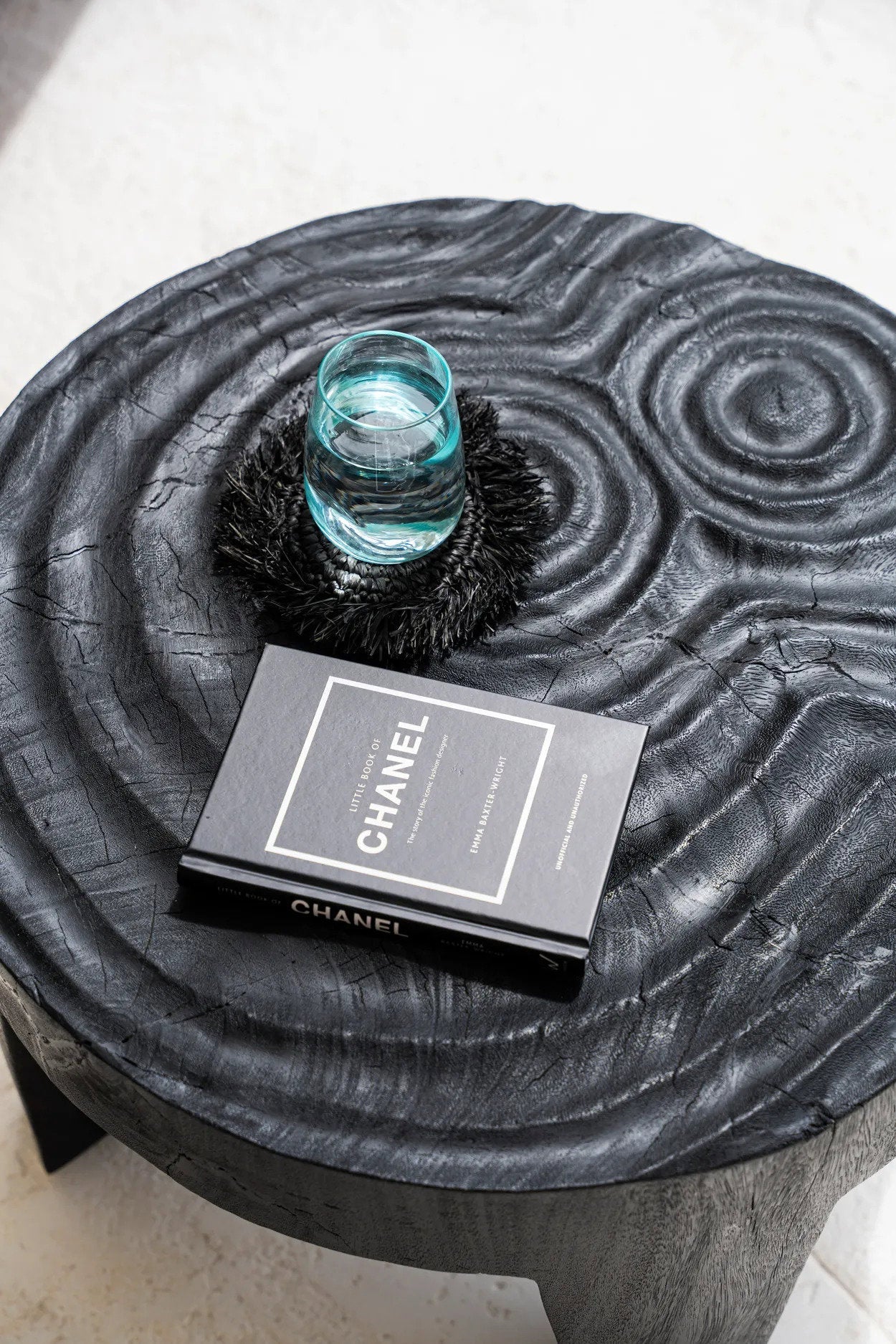Dessous de verre en raphia à franges - Noir, lot de 4 pièces